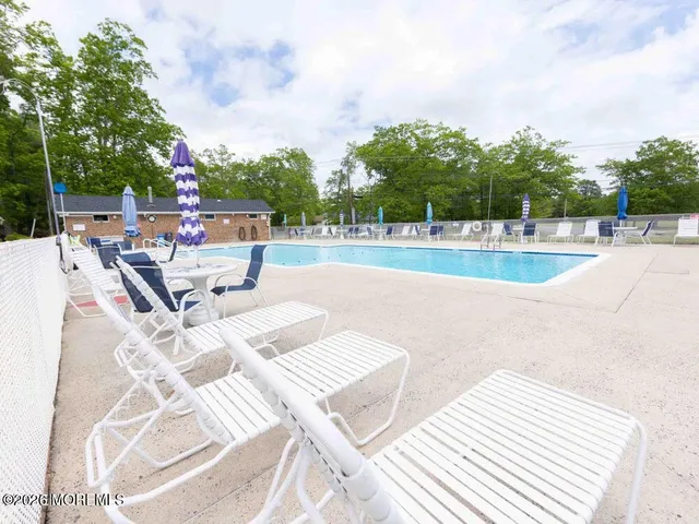 $279,999 | 53 Sycamore Access Road, Manahawkin, NJ 08050