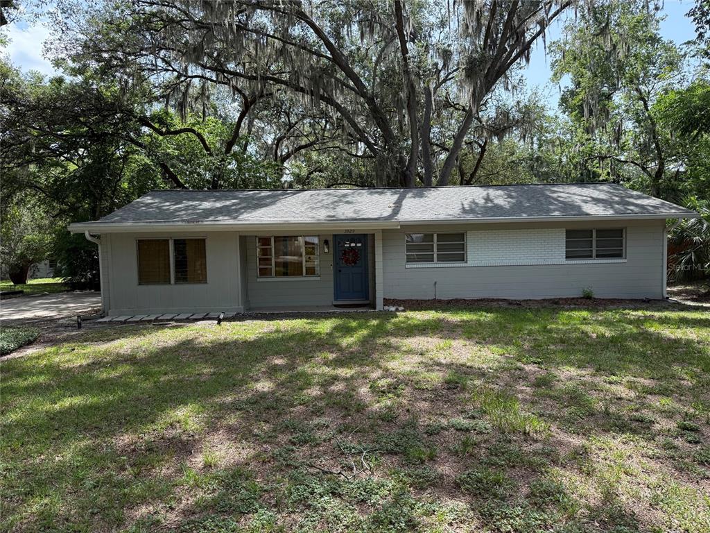 3929 Southwest 21st Street Gainesville, FL 32608 - Photo 1 of 15