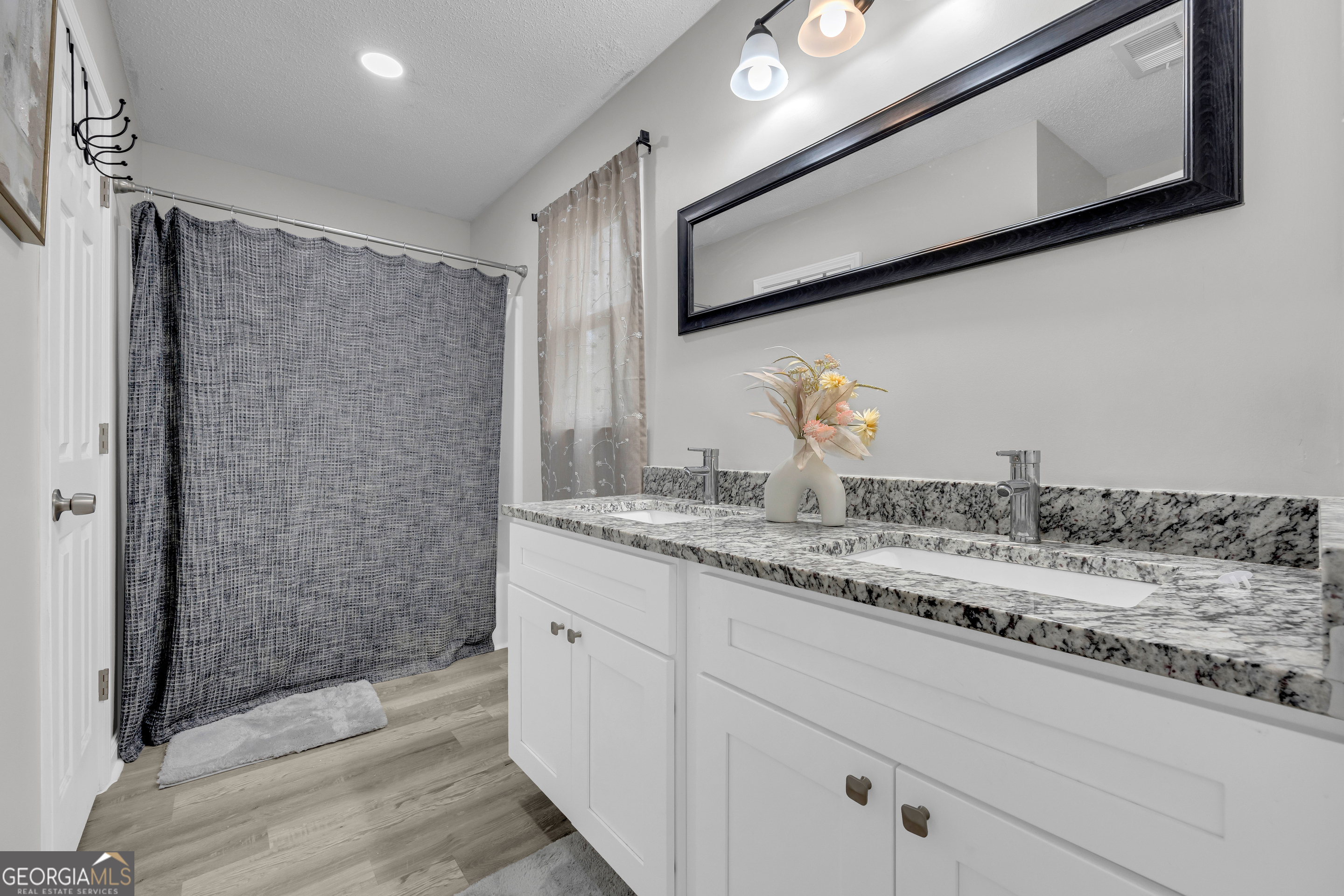 462 Brown Bridge Road Auburn, GA 30011 - Photo 10 of 17