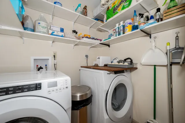 a view of a storage & utility room
