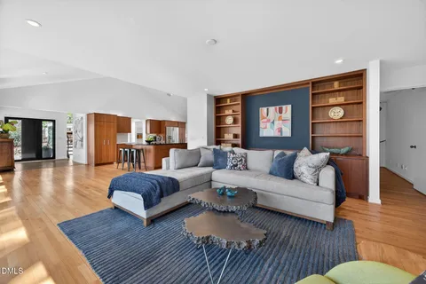 $1,650,000 | 127 Glendale Drive, Chapel Hill, NC 27514