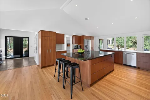 $1,650,000 | 127 Glendale Drive, Chapel Hill, NC 27514