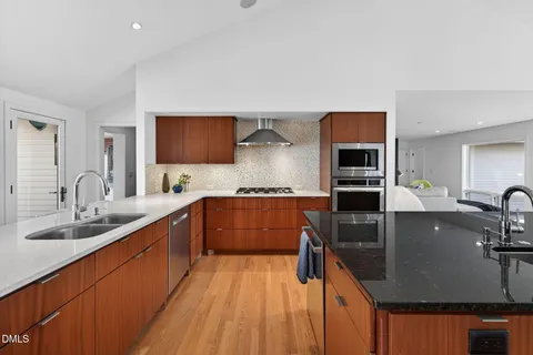 $1,650,000 | 127 Glendale Drive, Chapel Hill, NC 27514