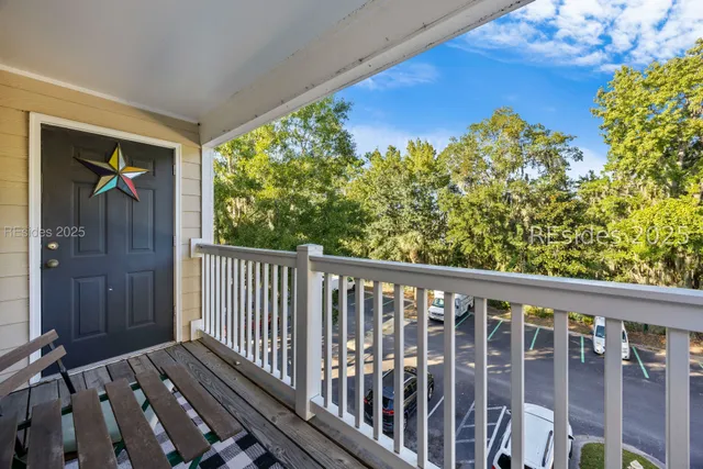 $230,000 | 100 Kensington Boulevard, Unit 821, Bluffton, SC 29910