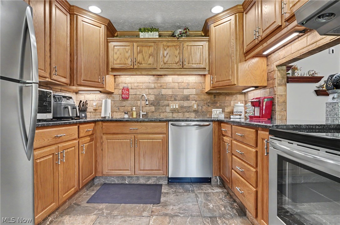 9112 New Road North Jackson, OH 44451 - Photo 12 of 45