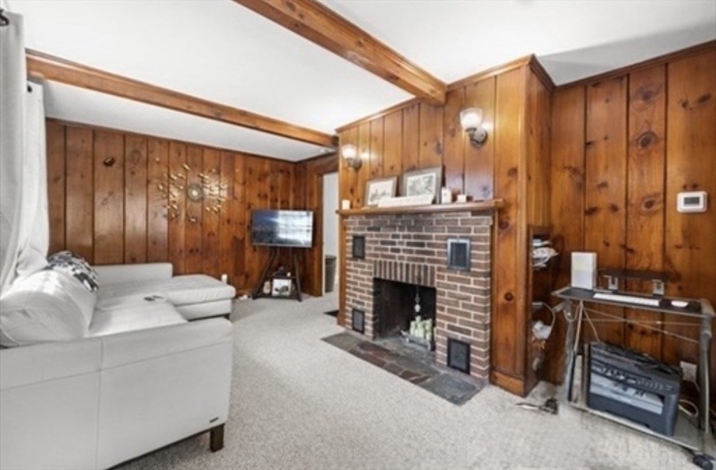 435 A Walpole Street, Unit A Canton, MA 02021 - Photo 3 of 18