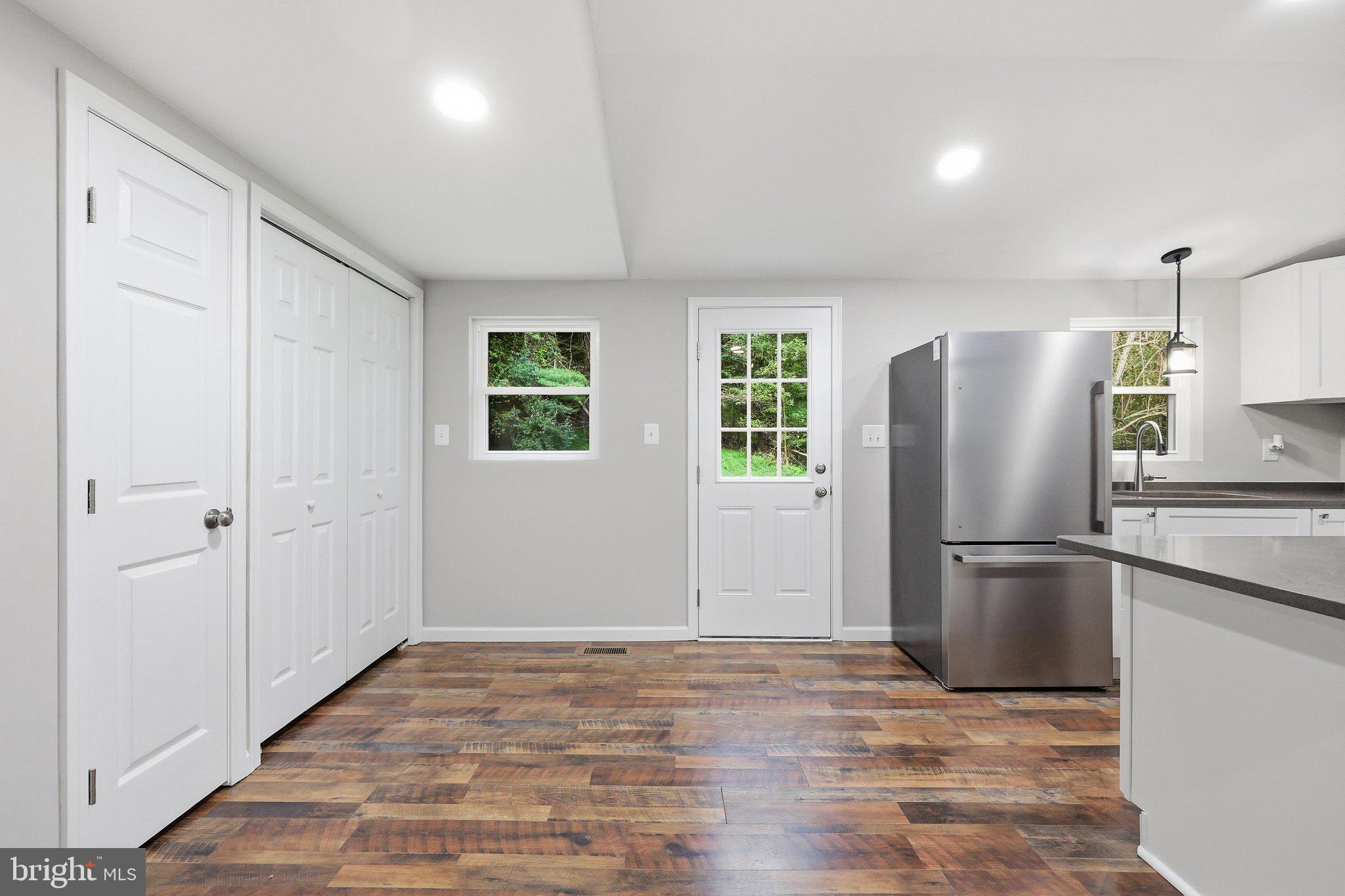3013 East Boss Arnold Road Jefferson, MD 21755 - Photo 15 of 51 Dining Room