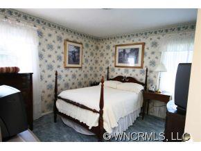 265 Oak Hill Road Candler, NC 28715 - Photo 10 of 19 Gallery Image 10