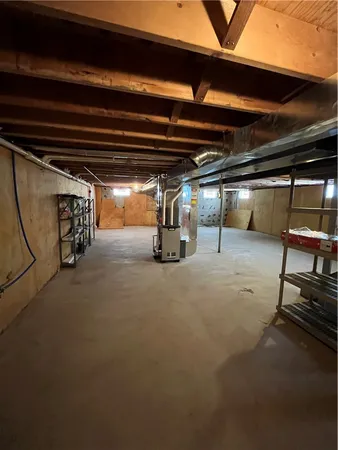 $2,050 | 7026 Lake Avenue, Williamson, NY 14589