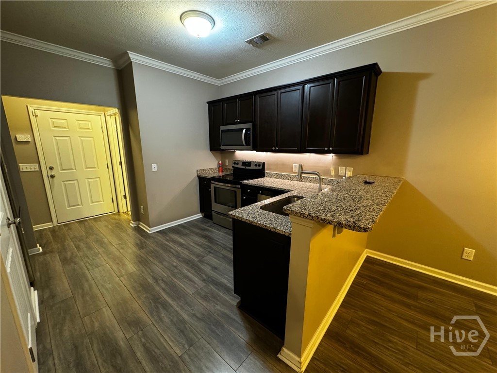 75 Walker Court Richmond Hill, GA 31324 - Photo 6 of 29