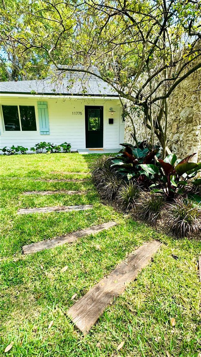 11775 Southwest 81st Road Pinecrest, FL 33156 - Photo 13 of 13 Gallery Image 13