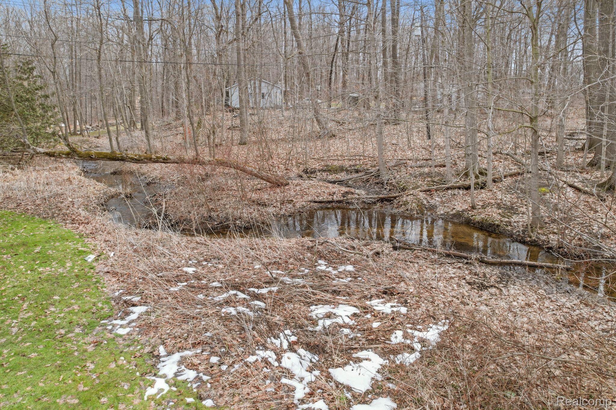 2325 South Elba Road Lapeer, MI 48446 - Photo 10 of 40 Gallery Image 10