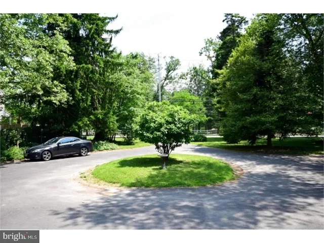 a view of outdoor space with garden
