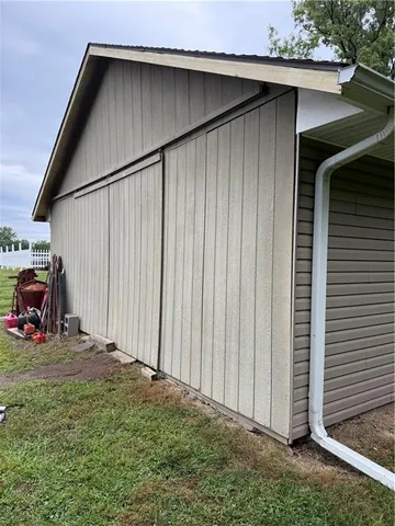 $799,999 | 12918 Lakeland Drive, St. Joseph, MO 64506