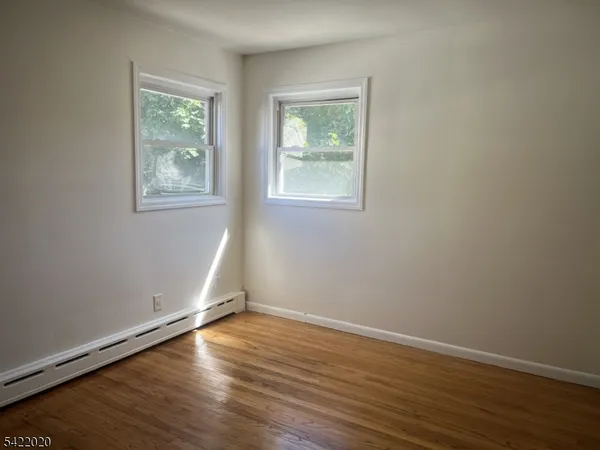 $750,000 | 1930 Mildred Avenue, Linden, NJ 07036