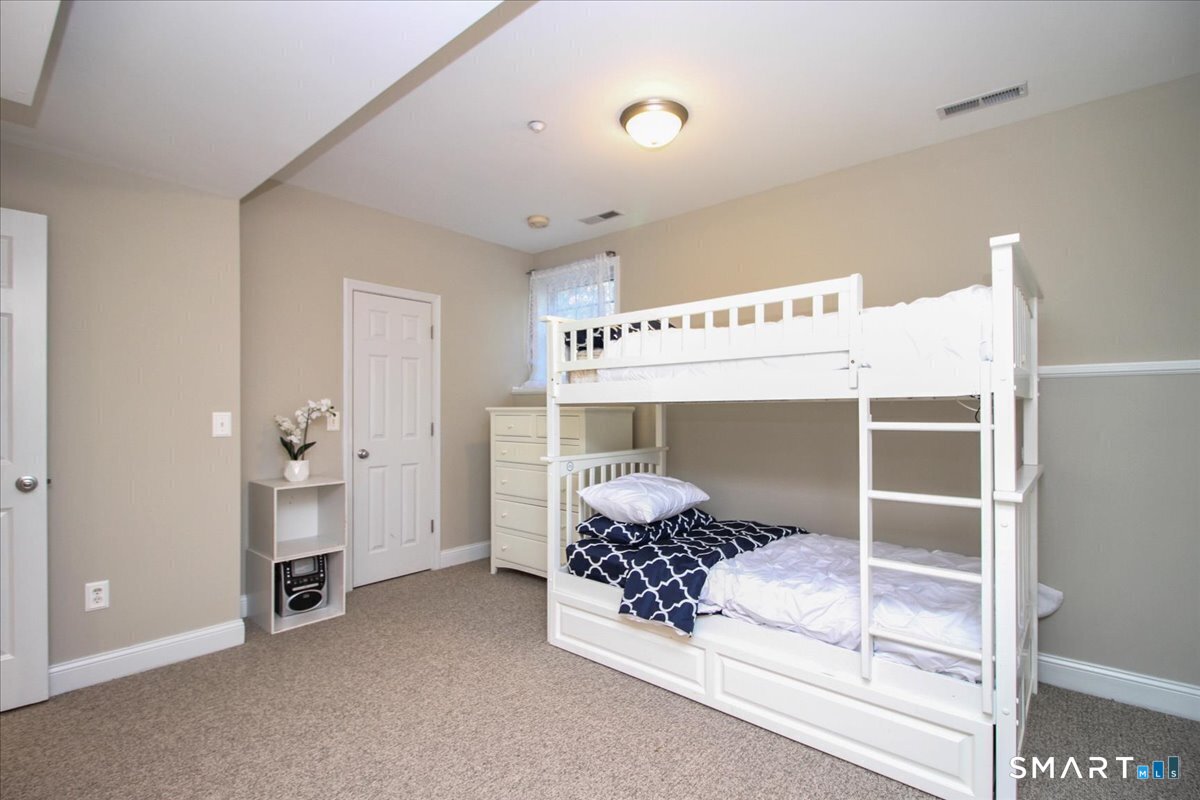 6 Partridge Lane, Unit 6 Farmington, CT 06032 - Photo 34 of 40