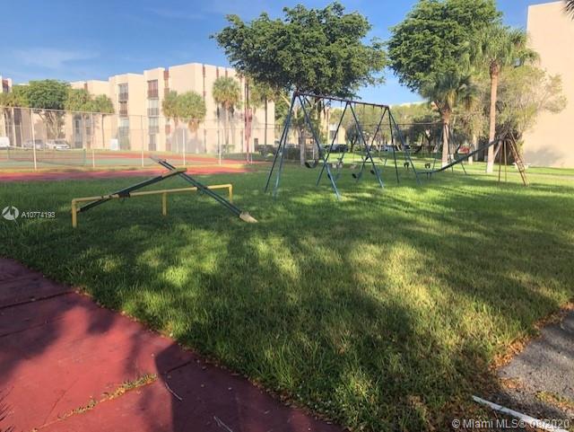 9431 Southwest 4th Street, Unit 201 Miami, FL 33174 - Photo 18 of 19