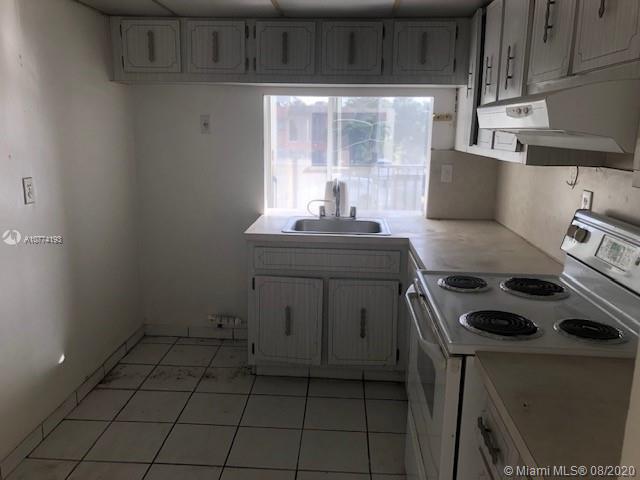 9431 Southwest 4th Street, Unit 201 Miami, FL 33174 - Photo 6 of 19