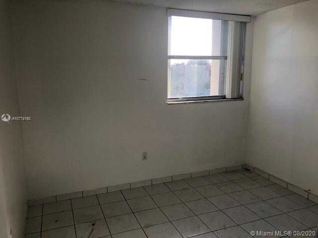 9431 Southwest 4th Street, Unit 201 Miami, FL 33174 - Photo 9 of 19