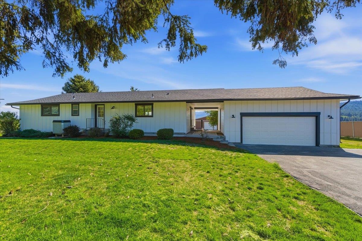 5621 South Conklin Road Greenacres, WA 99016 - Photo 1 of 50