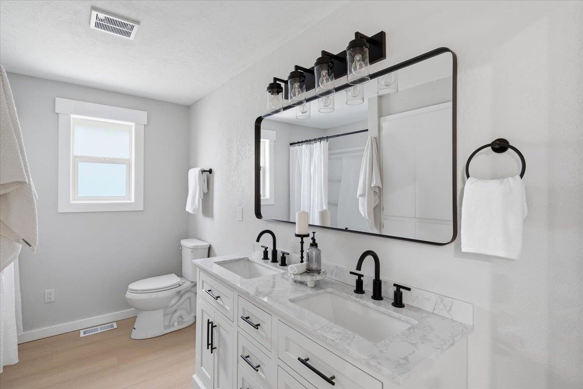 5621 South Conklin Road Greenacres, WA 99016 - Photo 19 of 50