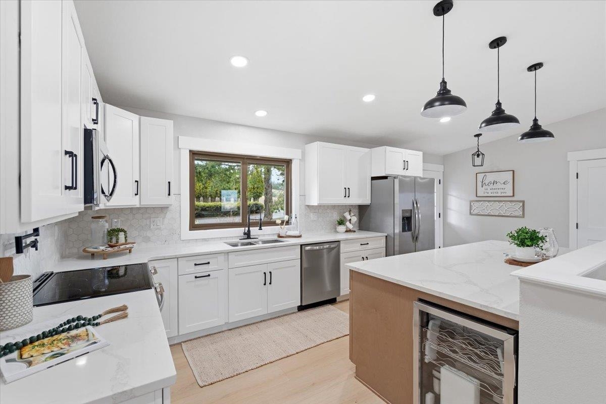 5621 South Conklin Road Greenacres, WA 99016 - Photo 6 of 50