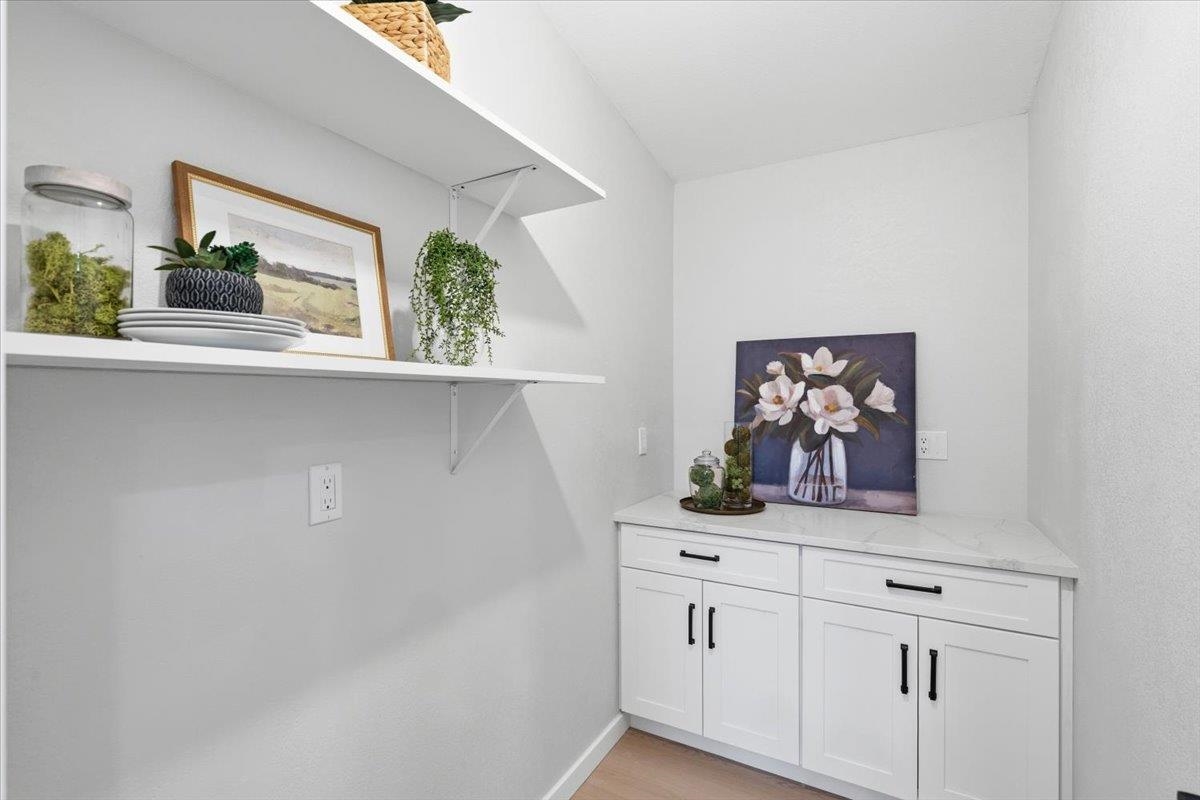 5621 South Conklin Road Greenacres, WA 99016 - Photo 8 of 50