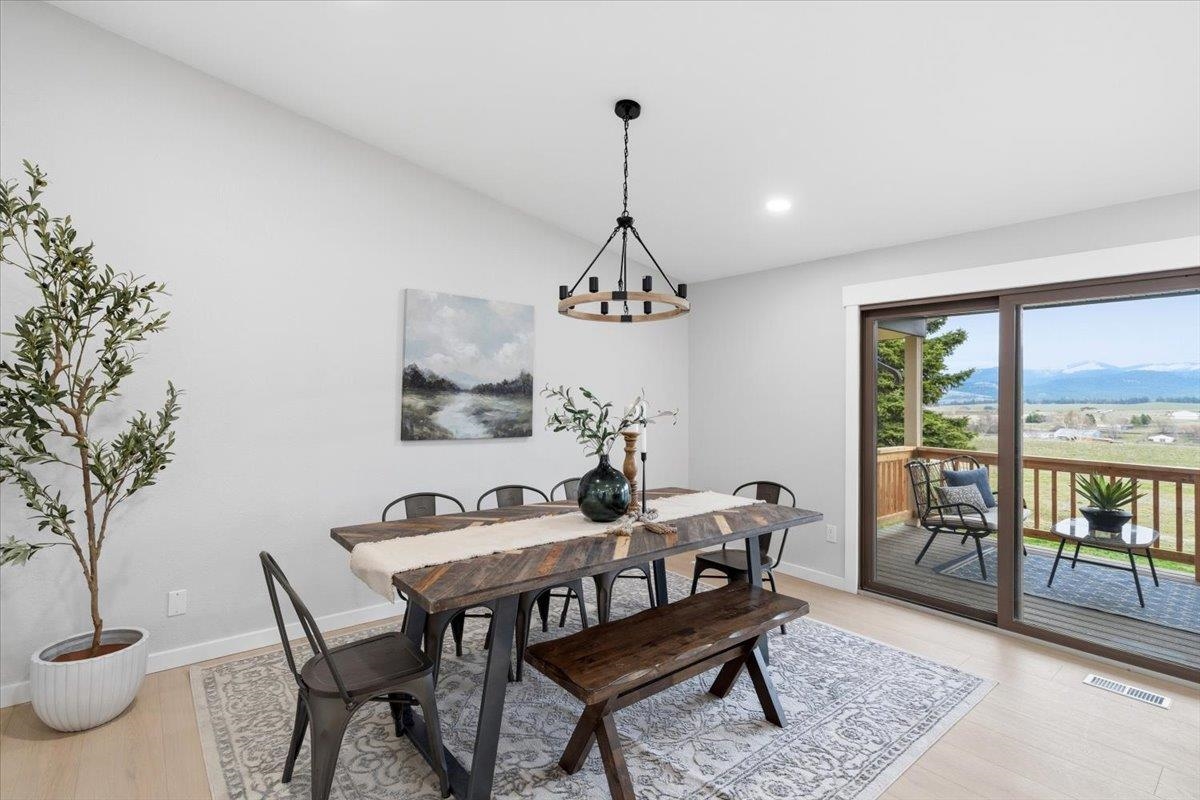 5621 South Conklin Road Greenacres, WA 99016 - Photo 10 of 50