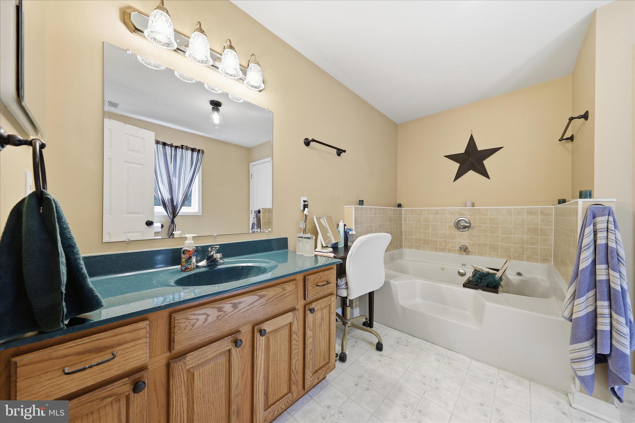 279 Garland Road Needmore, PA 17238 - Photo 18 of 72 Primary Bathroom