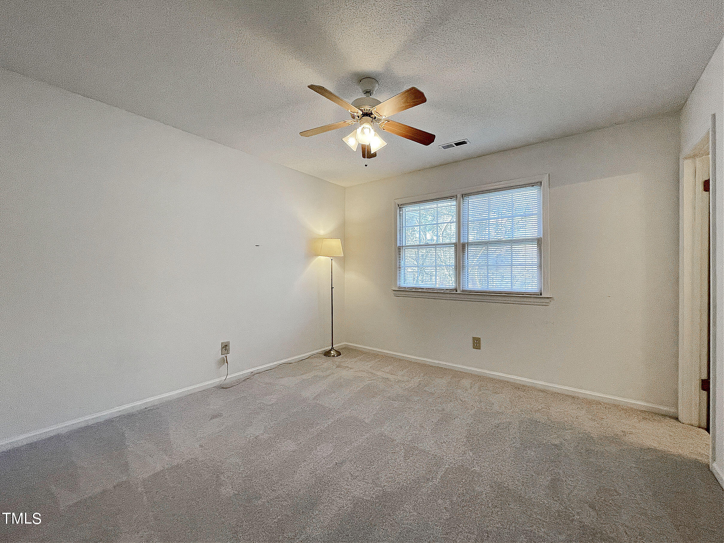 217 Wetherburn Lane Raleigh, NC 27615 - Photo 21 of 27 20240217_210649368_iOS