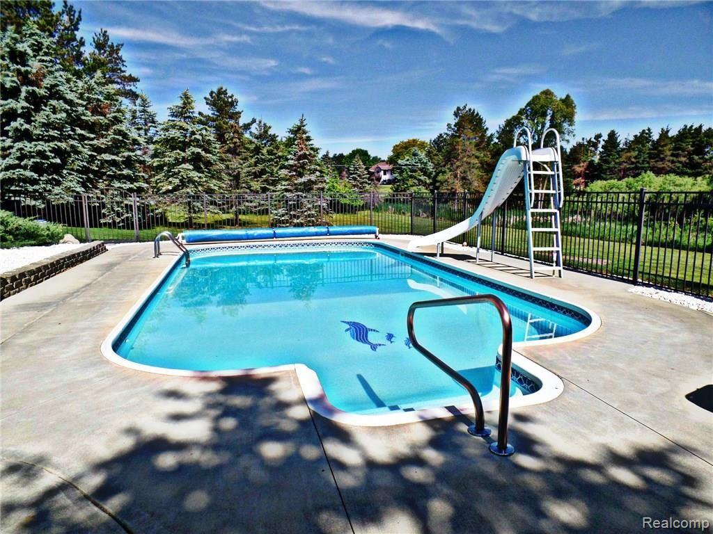 6311 Dutch Road Goodrich, MI 48438 - Photo 6 of 45 SAM_2389.JPG