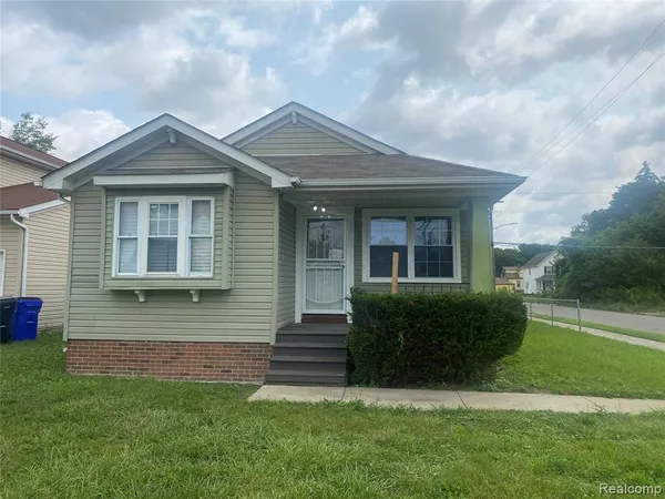 $129,000 | 13021 East Forest Avenue, Detroit, MI 48215