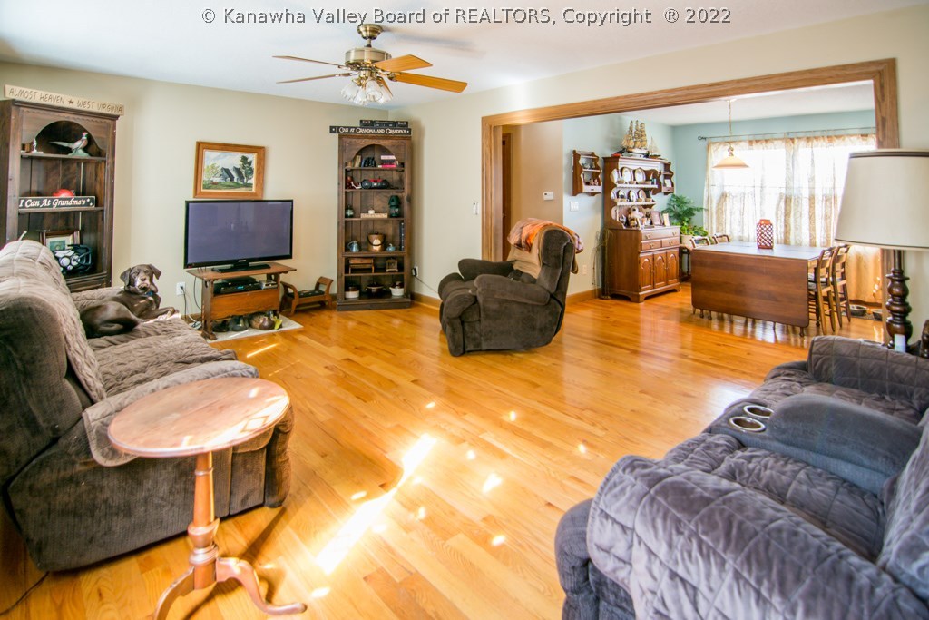 516 West Main Street Ripley, WV 25271 - Photo 7 of 18 Gallery Image 7