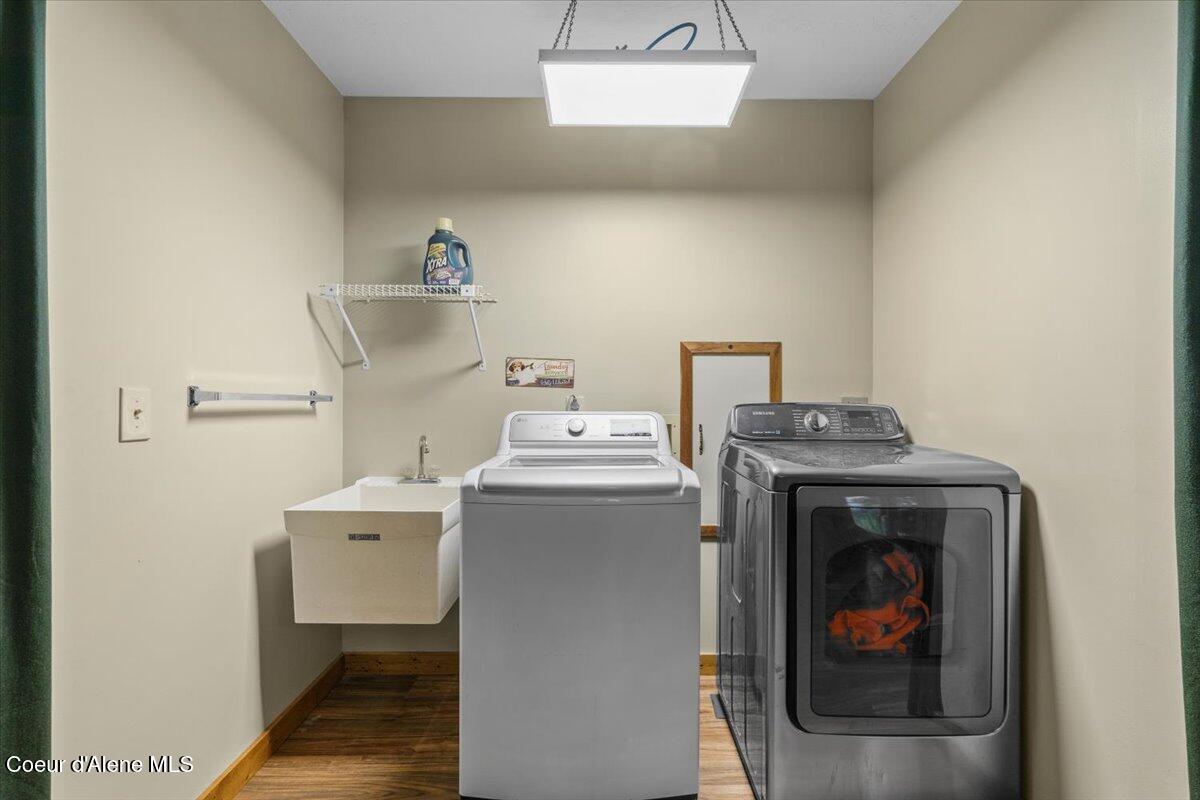 14751 North Smith Avenue Rathdrum, ID 83858 - Photo 23 of 44 44-Laundry