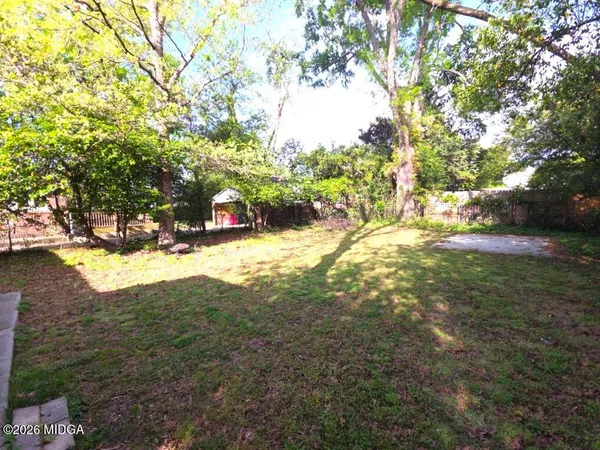 $1,300 | 230 Roycrest Drive, Macon, GA 31204