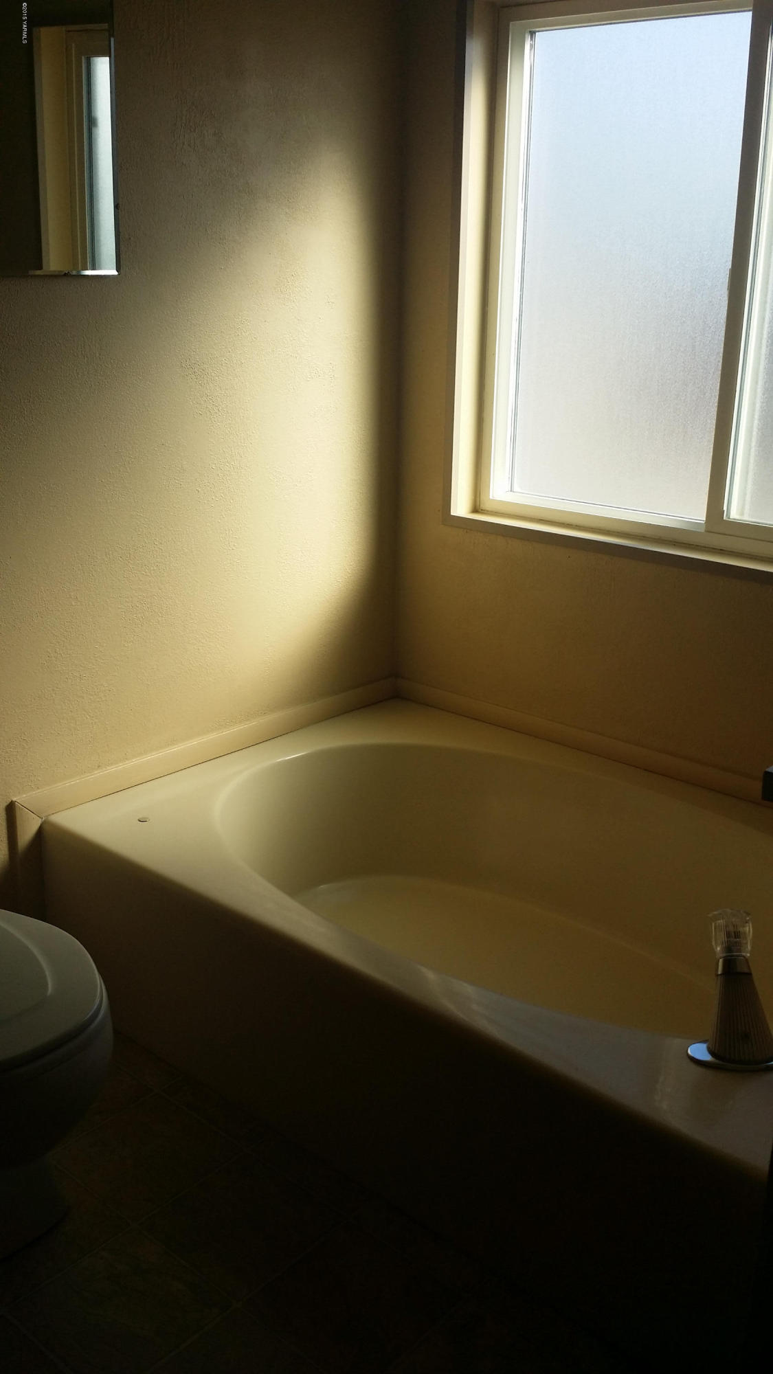 2861 Independence Road Outlook, WA 98938 - Photo 18 of 35 a view of an empty room and window