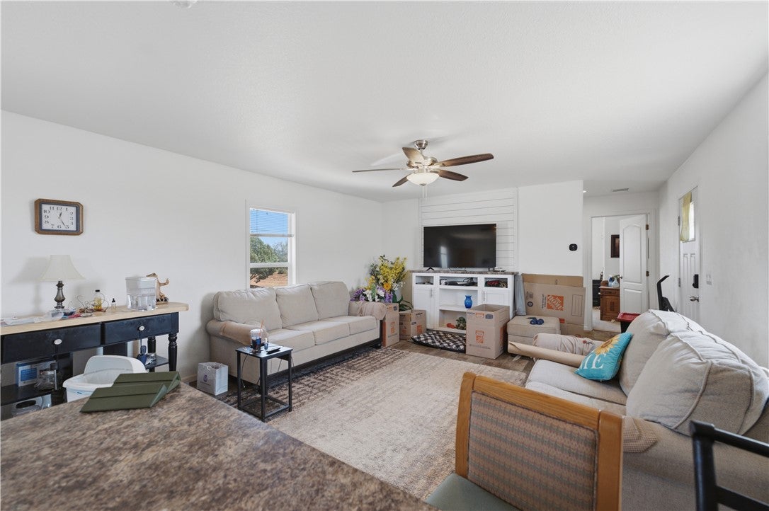 10501 East Blake Ranch Road Kingman, AZ 86401 - Photo 13 of 49 Gallery Image 13