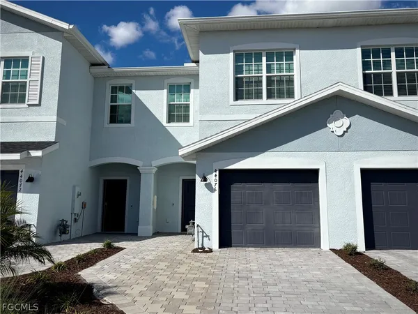 $2,500 | 44076 Bellamy Place, Punta Gorda, FL 33982