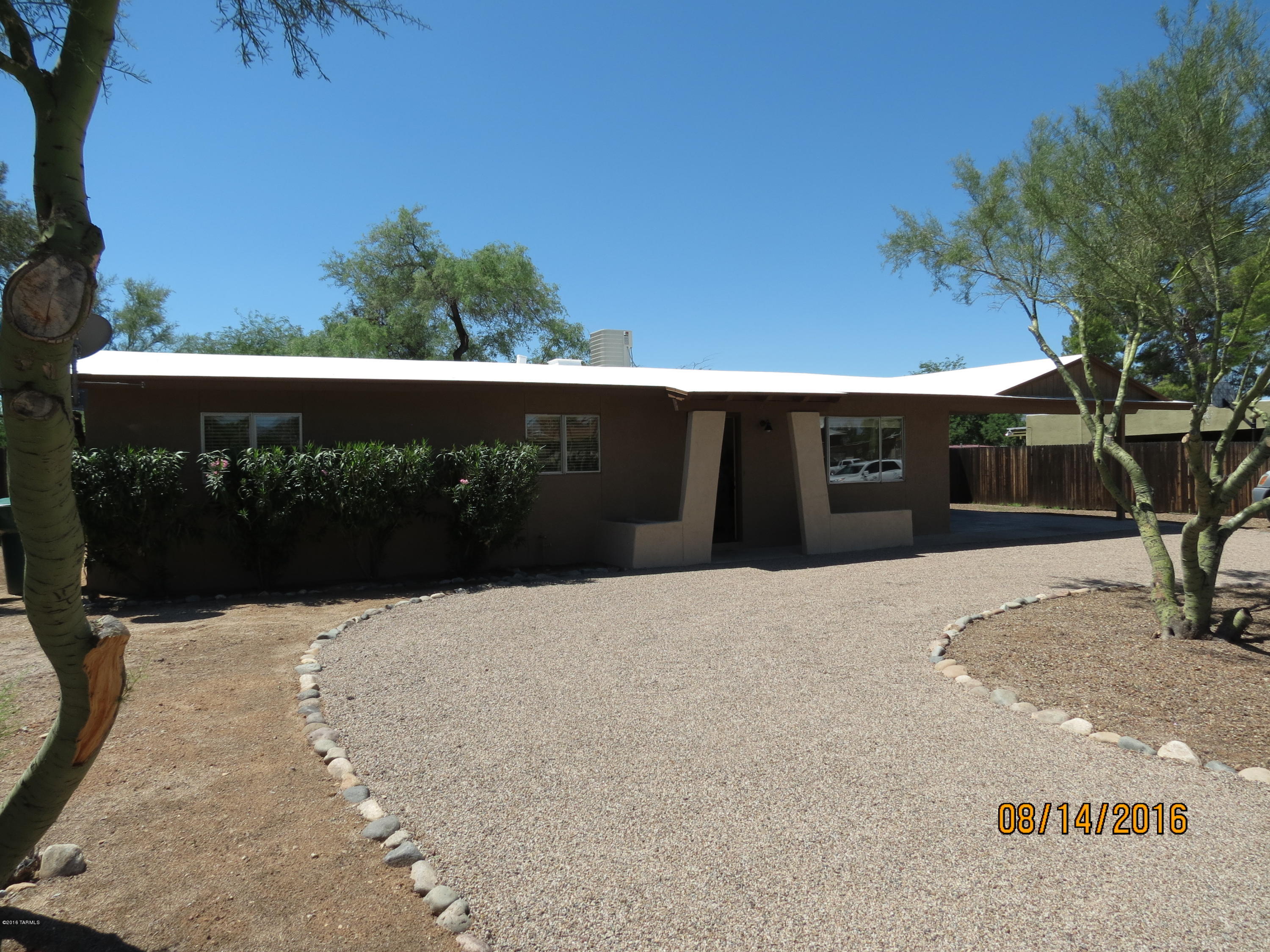 3917 West Massingale Road Tucson, AZ 85741 - Photo 1 of 23 Gallery Image 1