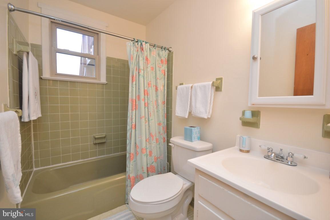 7809 Ontario Road Gainesville, VA 20155 - Photo 22 of 27 Lower Level Full Bath