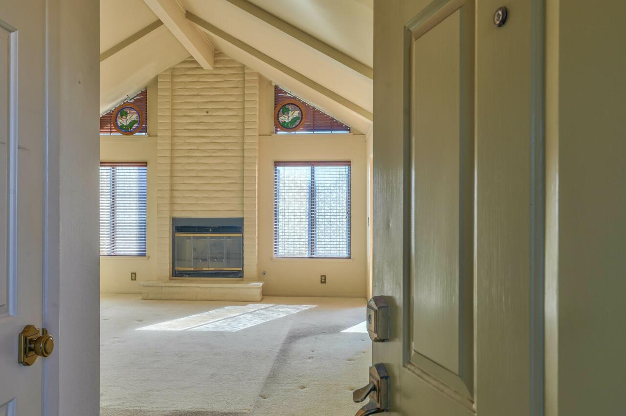 106 Nissen Road, Unit 3 Salinas, CA 93901 - Photo 5 of 29 Gallery Image 5