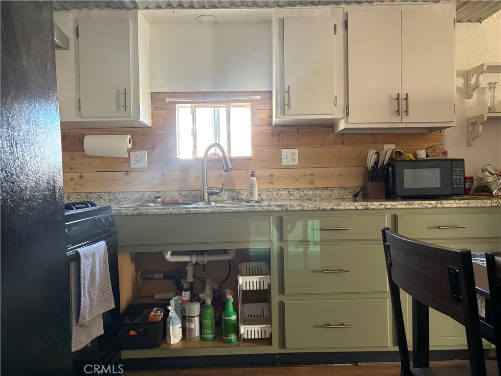 4561 Adobe Road, Unit 46 Twentynine Palms, CA 92277 - Photo 6 of 17