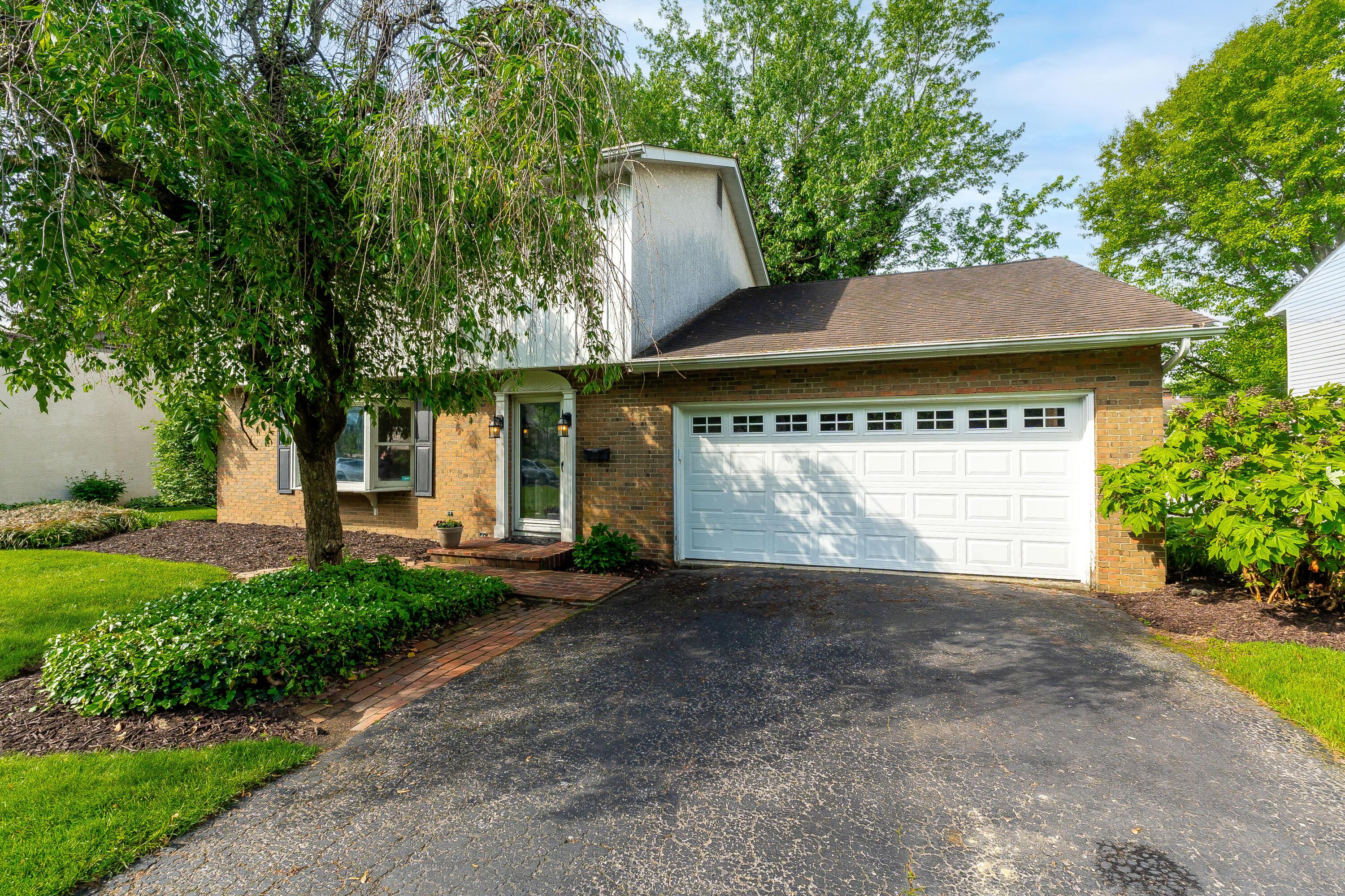 1901 Malvern Road Columbus, OH 43221 - Photo 2 of 41 1901 Malvern Rd