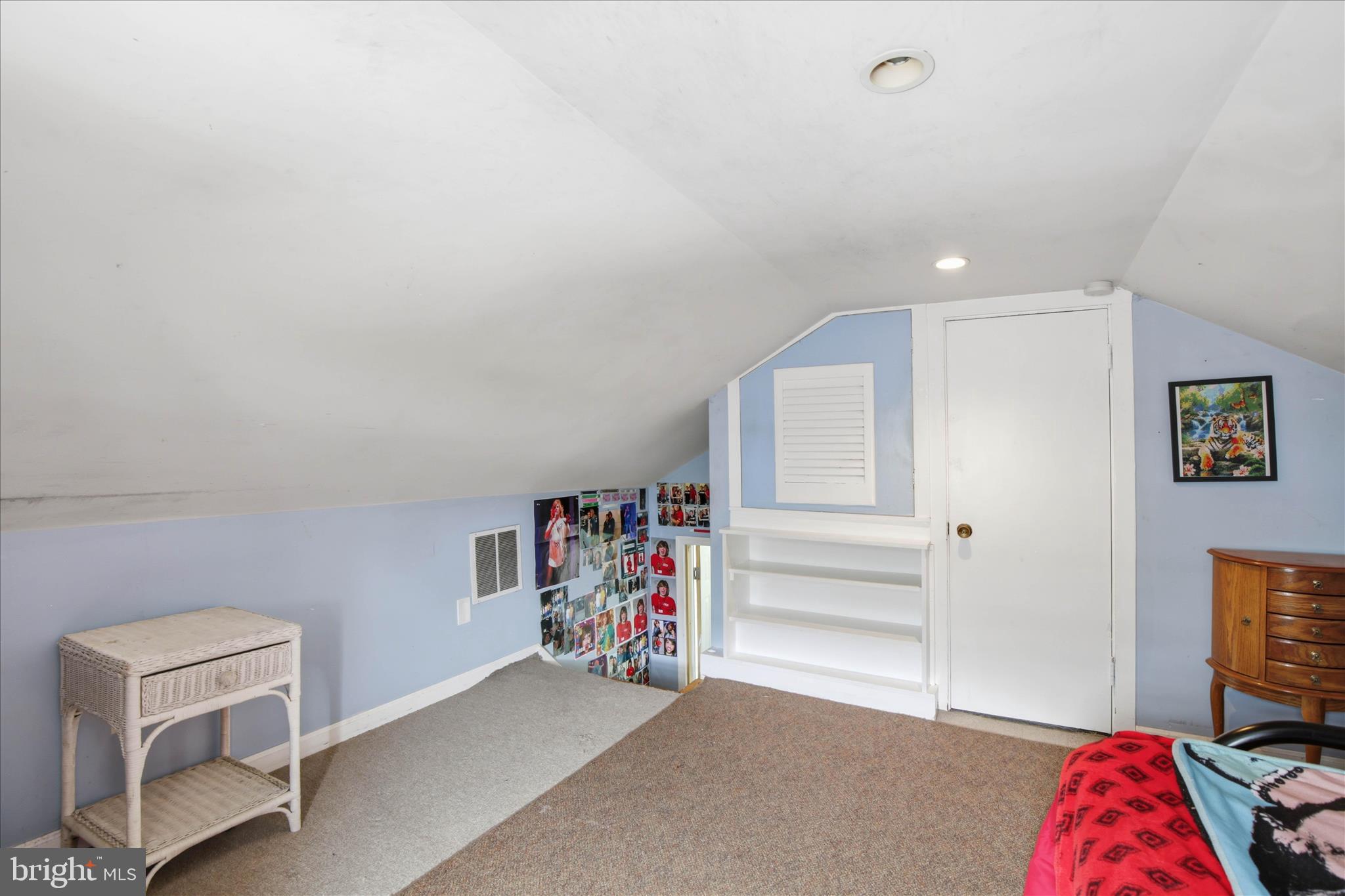 20 North Malin Road Broomall, PA 19008 - Photo 15 of 25