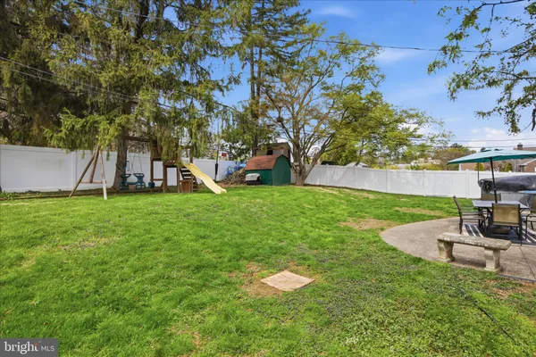 $489,900 | 20 North Malin Road, Broomall, PA 19008