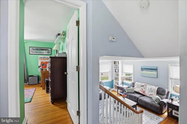 $489,900 | 20 North Malin Road, Broomall, PA 19008