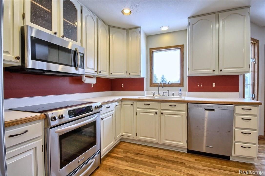 2863 Ready Road Carleton, MI 48117 - Photo 11 of 34 KITCHEN VIEW 2