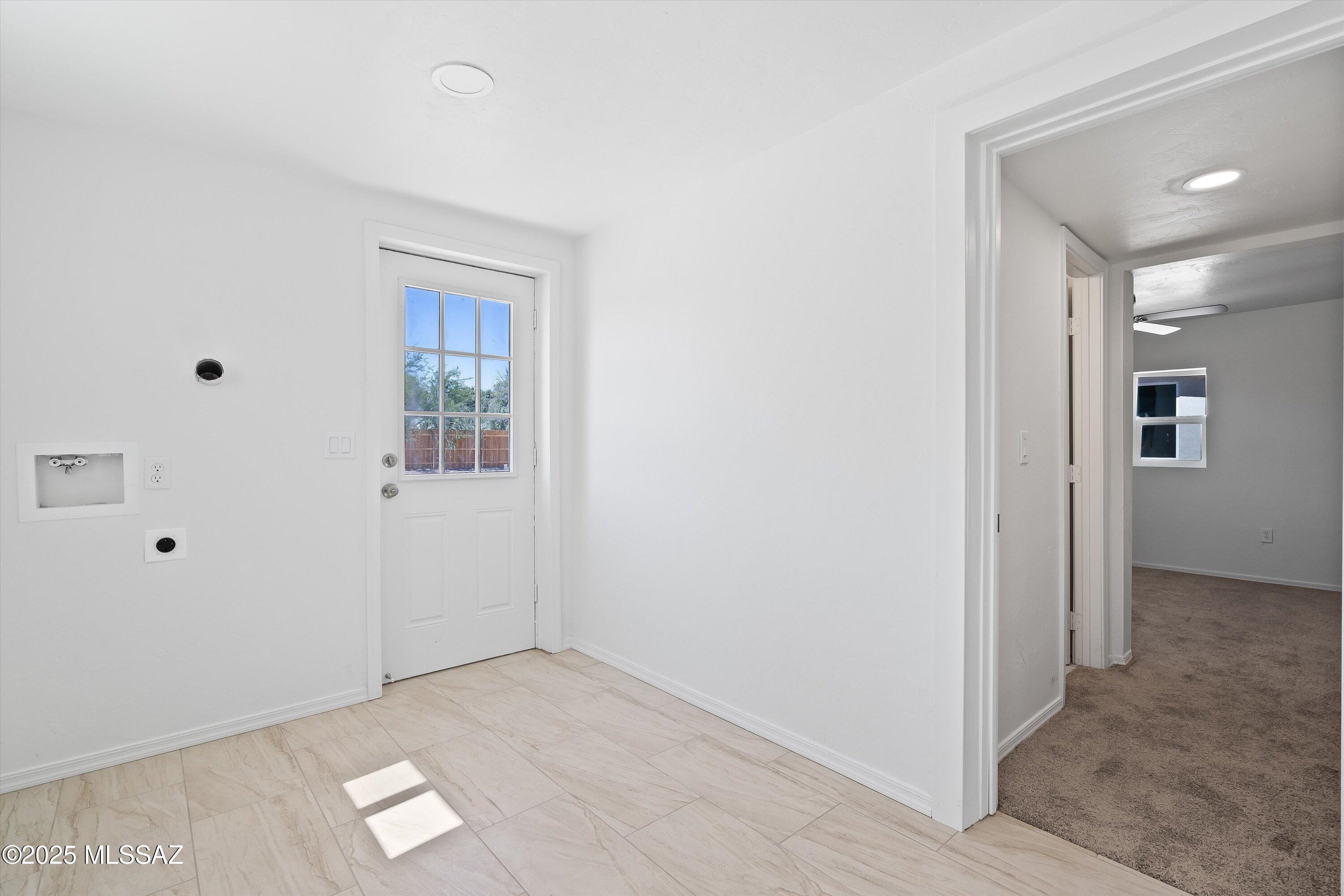 419 East Yavapai Road Tucson, AZ 85705 - Photo 8 of 17 Gallery Image 8