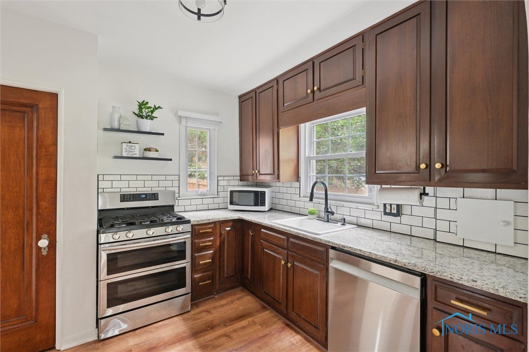 2254 Cheltenham Road Toledo, OH 43606 - Photo 23 of 47 Gallery Image 23