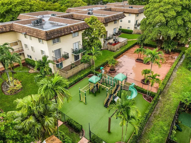 $284,990 | 8500 Southwest 109th Avenue, Unit 6105, Miami, FL 33173